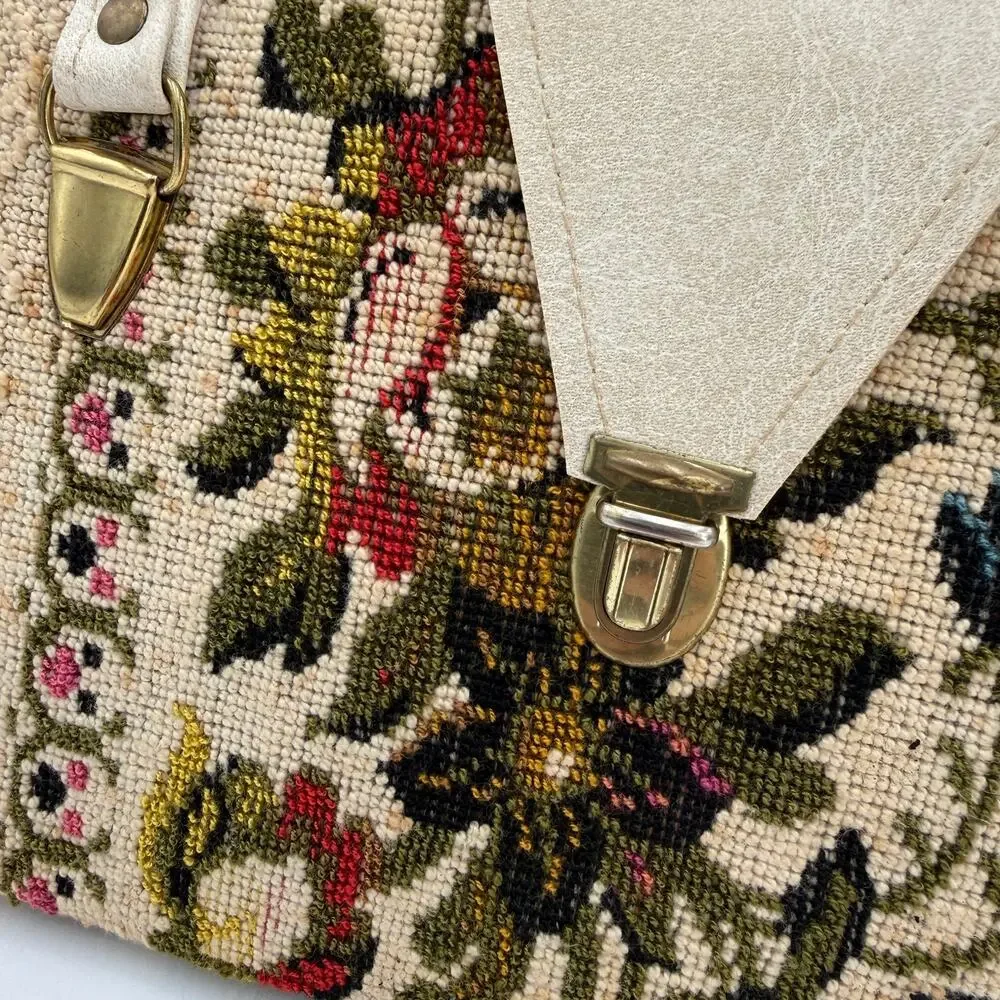 Vintage 60's Floral Needlepoint Tapestry Handbag